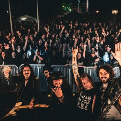 588815876_18074768024238035_5521489215103678356_n